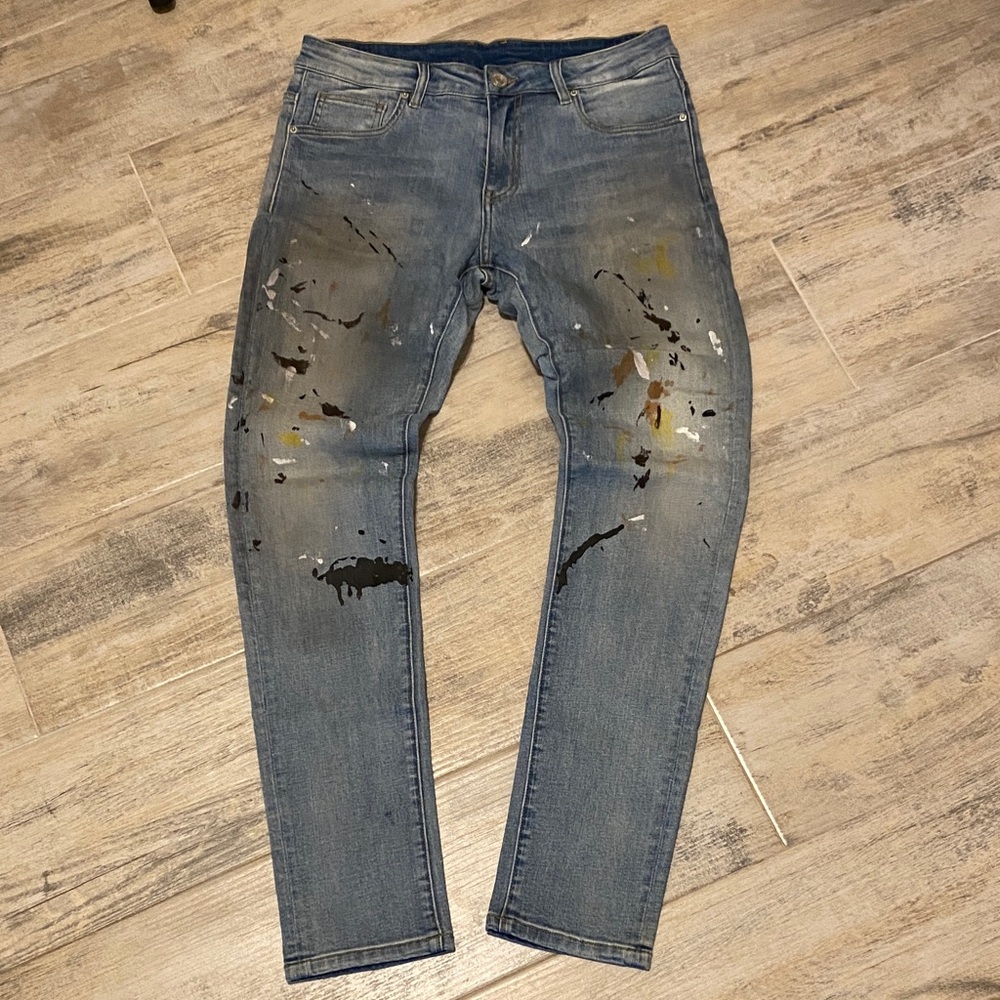 Embellish Jeans with Paint Splatter